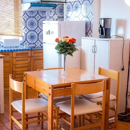 A02 - Dona Ana 1 Bed Apartment * Lagos