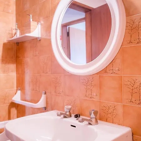 A02 - Dona Ana 1 bed Apartment *
